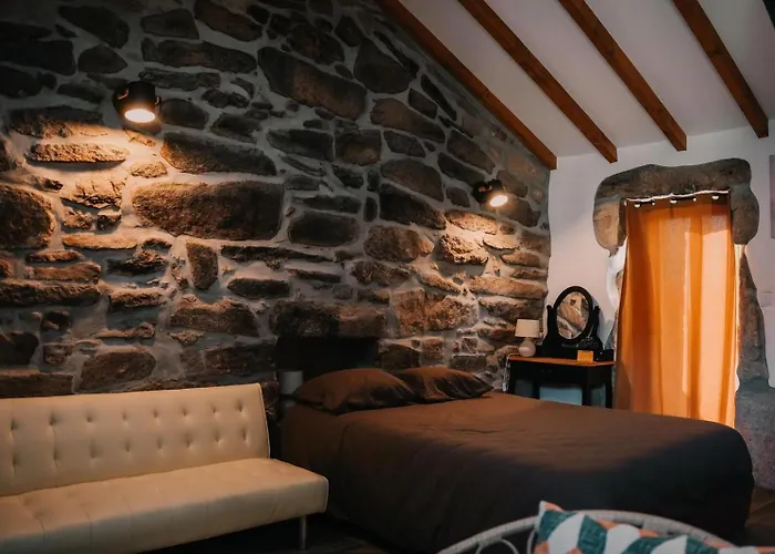 Casa Da Mina - Holiday home Pendilhe